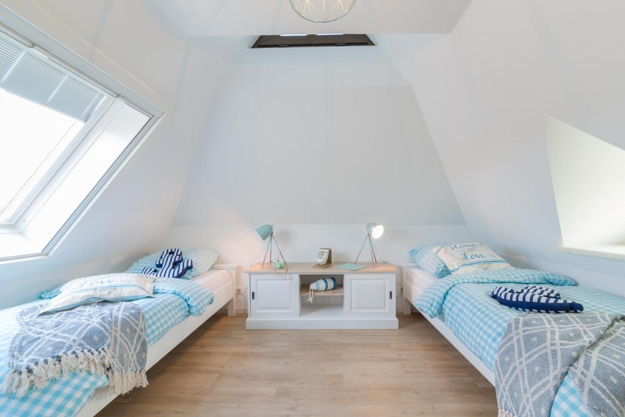 Ferienwohnungen Haus Am Strand ซิงสท์ ภายนอก รูปภาพ